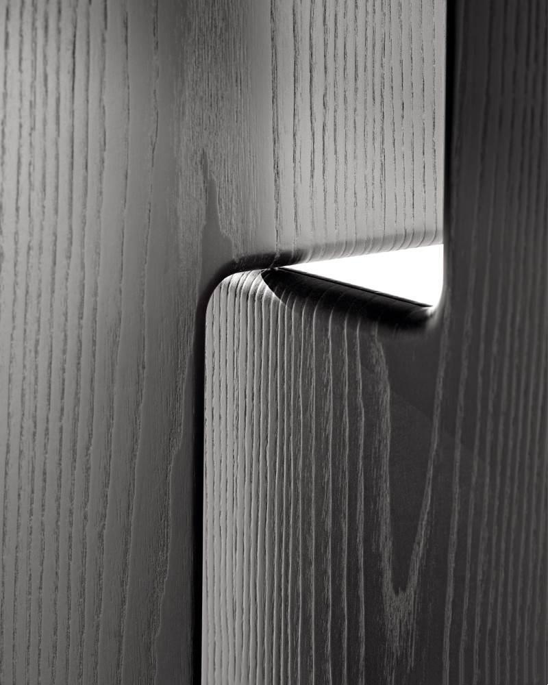 Luxury Black Marble Oval Dining Table with Sleek Geometric Base